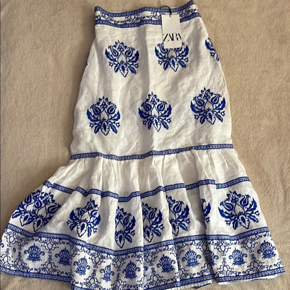 Zara Cream Trumpet Midi Skirt Resort Wear
